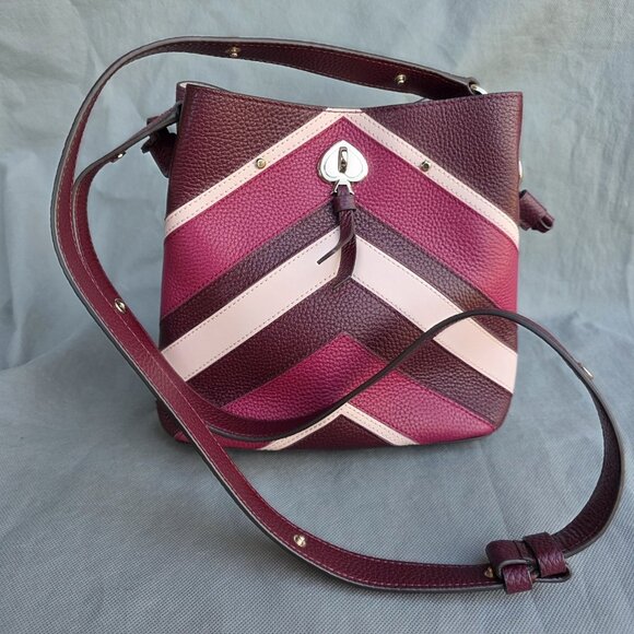 🌟Kate Spade Pink Heart Marti Chevron Small Bucket Bag Purse Crossbody